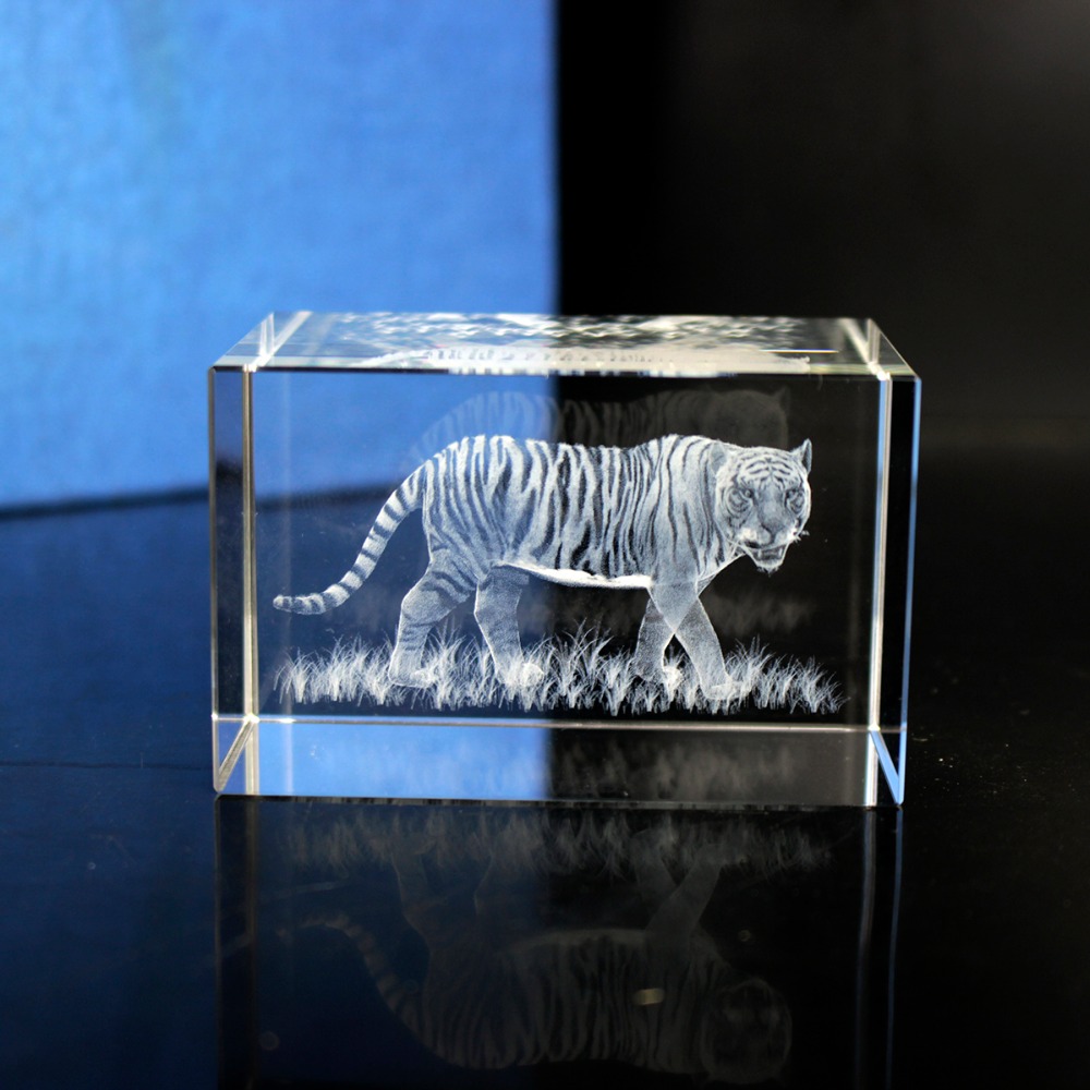 K9 Crystal Tiger Model Statue  - Paper Weight Crystal บทวิจารณ์และราคา