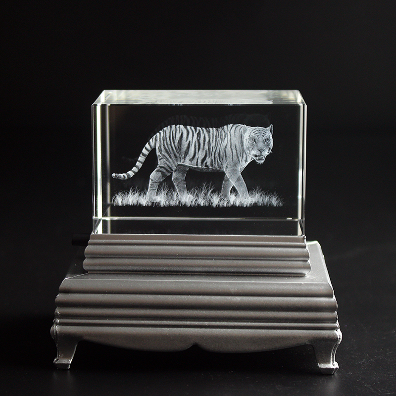 K9 Crystal Tiger Model Statue  - Paper Weight Crystal บทวิจารณ์และราคา