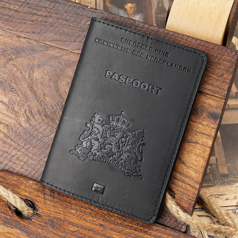 Dutch Passport Cover - Genuine - Index Card Holder บทวิจารณ์และราคา