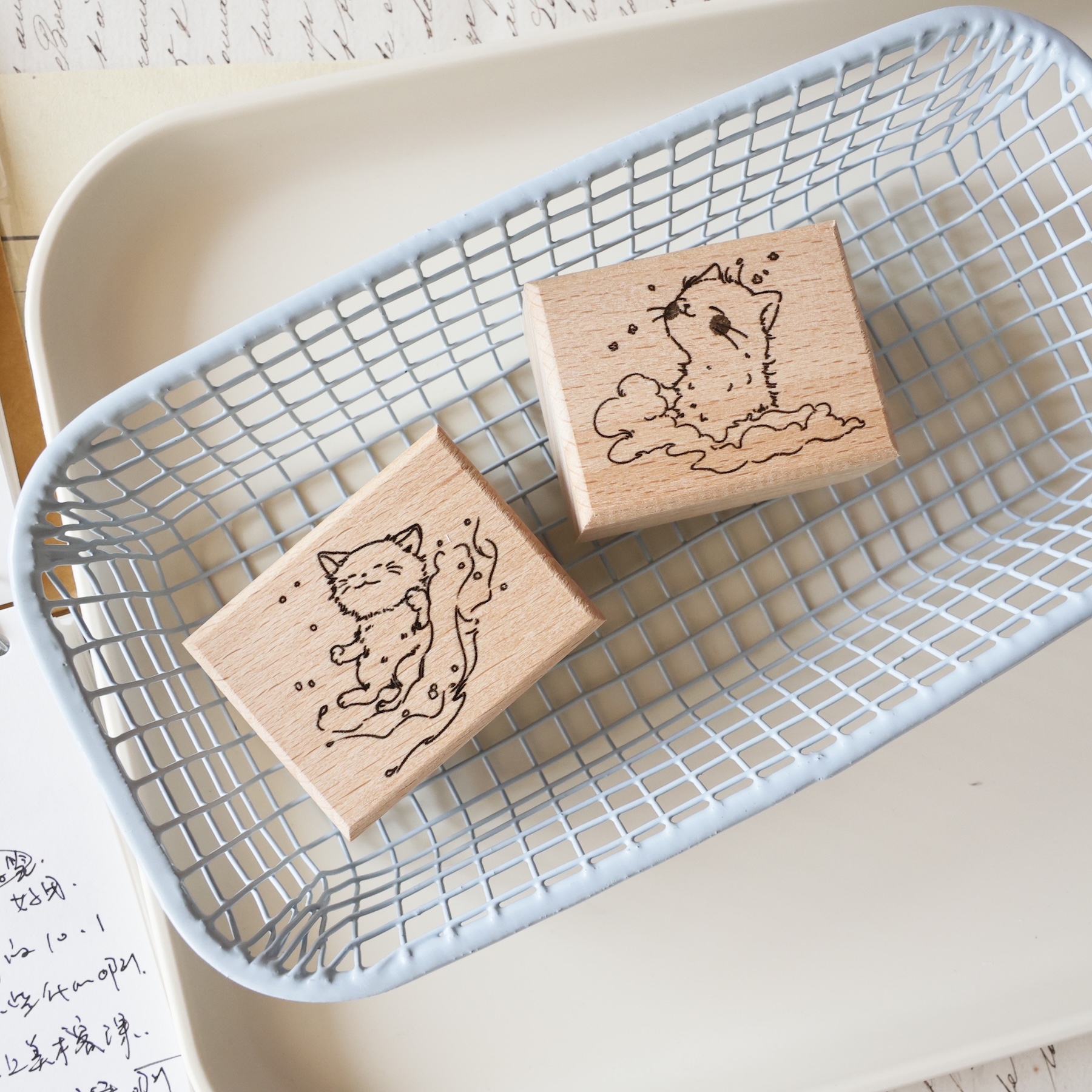 Two Raccoons Vintage Little Ca - Rubber Date Stamp บทวิจารณ์และราคา
