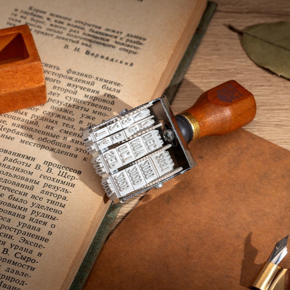 Retro Wooden Roller Date Seal  - Rubber Date Stamp บทวิจารณ์และราคา